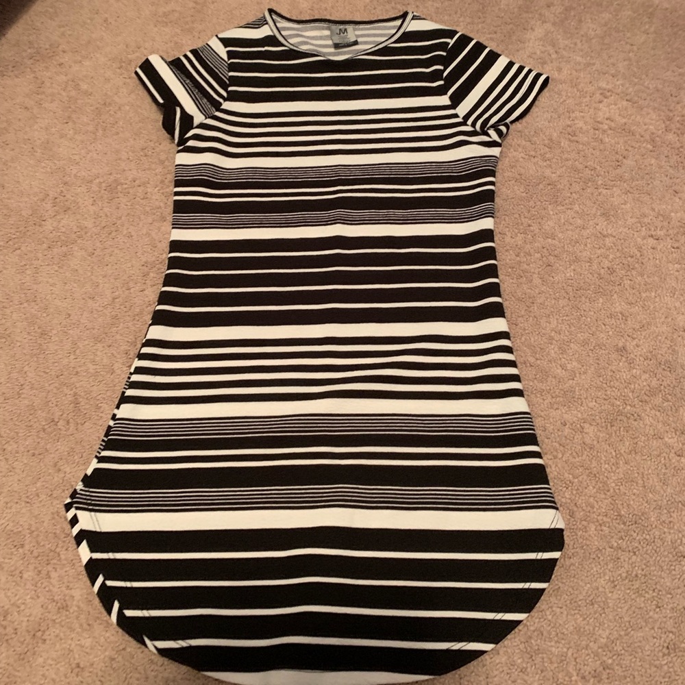 Dress. Size medium